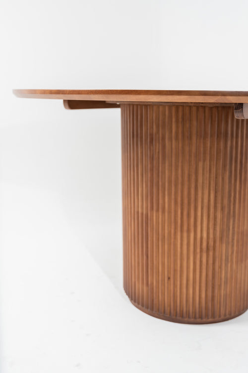 Mesa Horizonte rectangular de roble macizo de 180 cm, color chocolate
